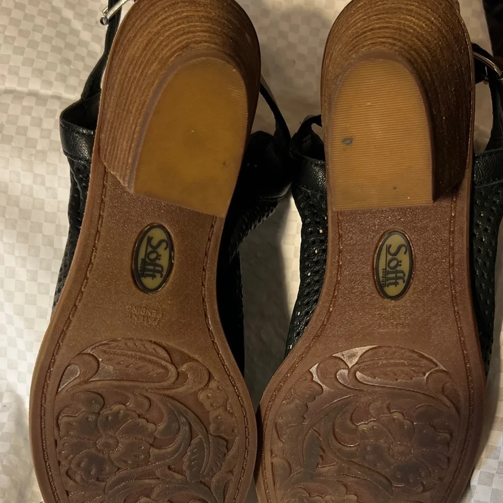 Sofft Black Leather Heeled Sandals - Picture 3 of 3